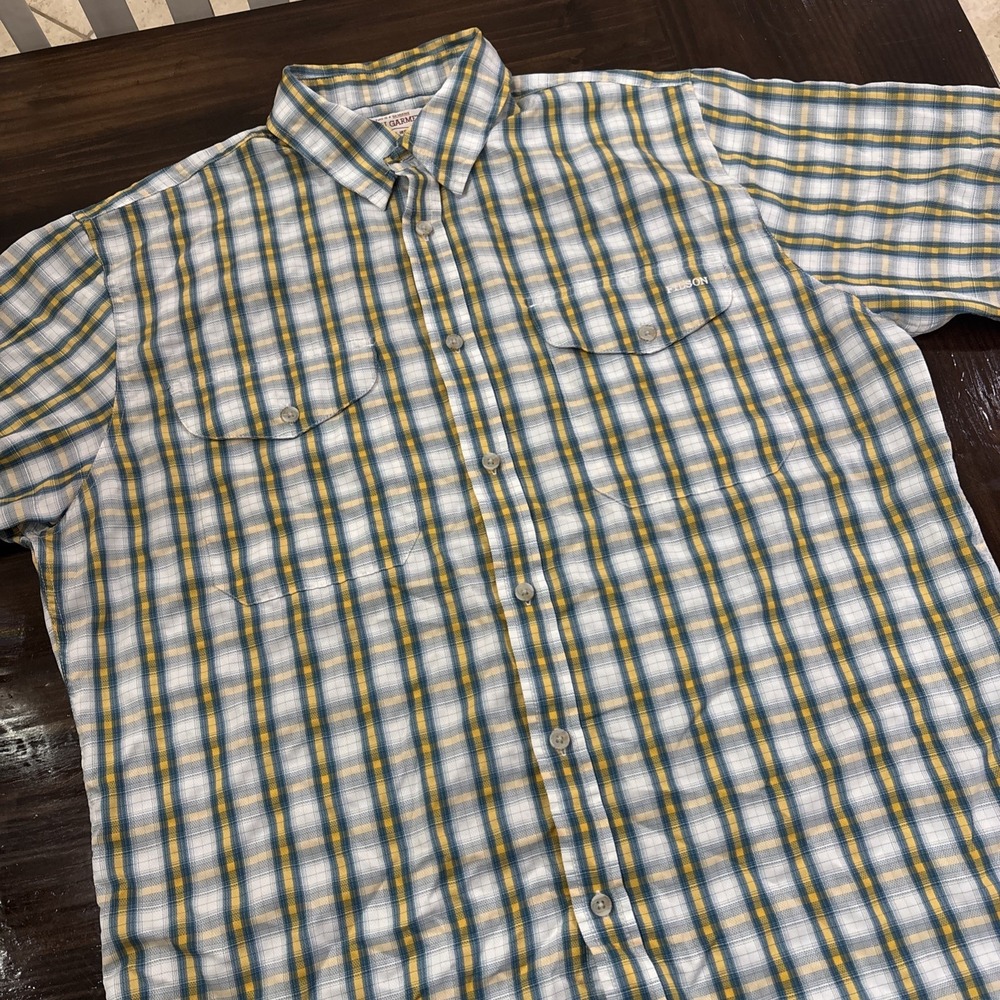 Filson Plaid Shirt Mens Medium Short Sleeve Button Front Outdoor Hiking